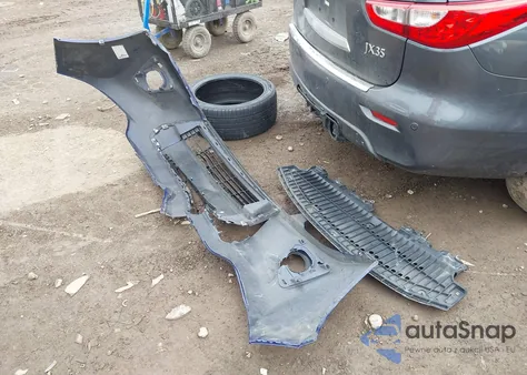 2013 Infiniti Jx35 z USA, uszkodzony, nr VIN 5N1AL0MM1DC347927